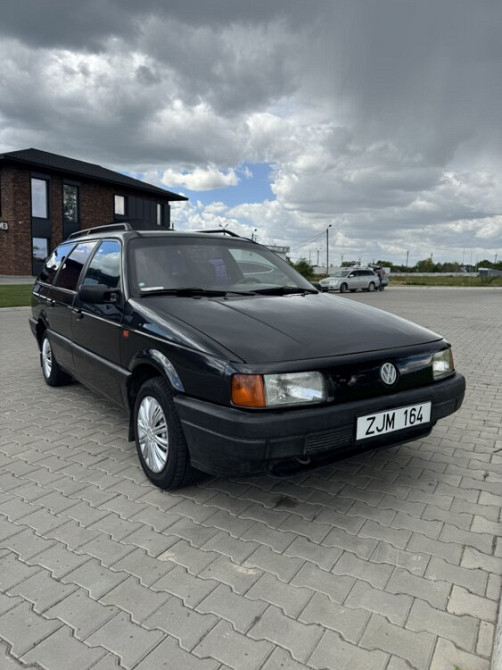 Volkswagen Passat 1993 год Тирасполь Тирасполь - изображение 1
