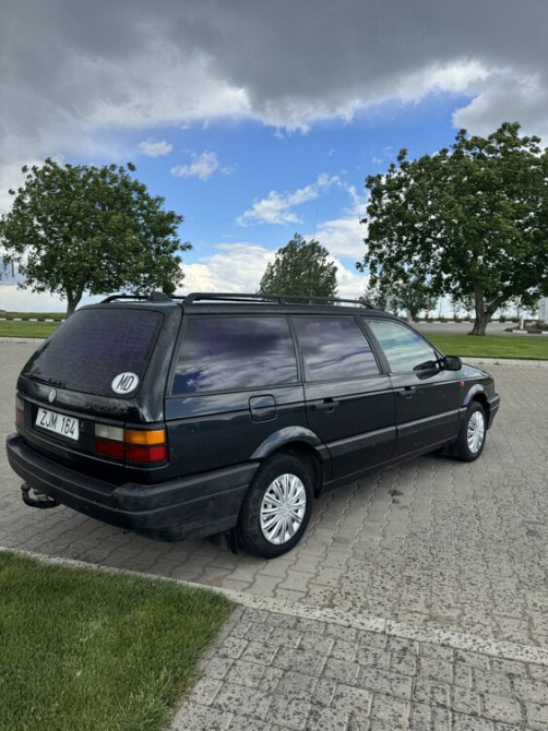 Volkswagen Passat 1993 год Тирасполь Тирасполь - изображение 5