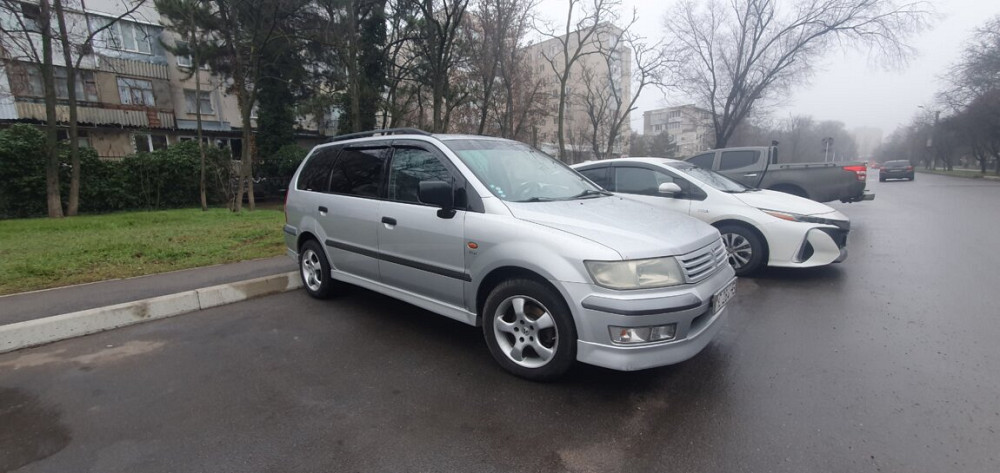 Mitsubishi Space Wagon 1999 год Тирасполь Тирасполь - изображение 3