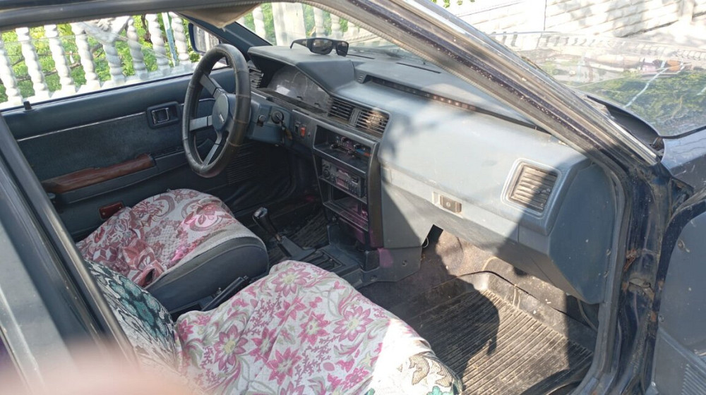 Nissan Bluebird 1990 год Тирасполь Тирасполь - изображение 5