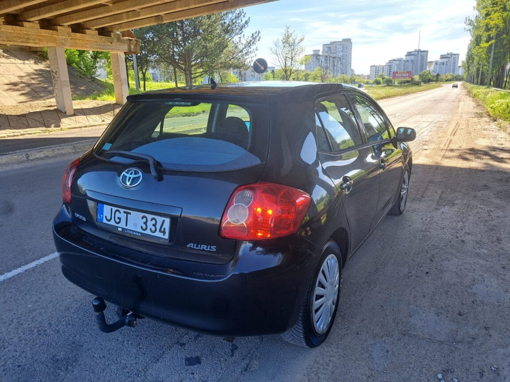 Toyota Auris 2008 год Тирасполь Тирасполь - изображение 3