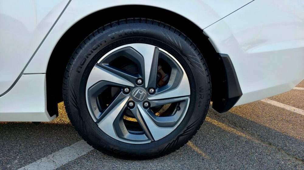 Honda Insight 2018 год Тирасполь Тирасполь - изображение 4