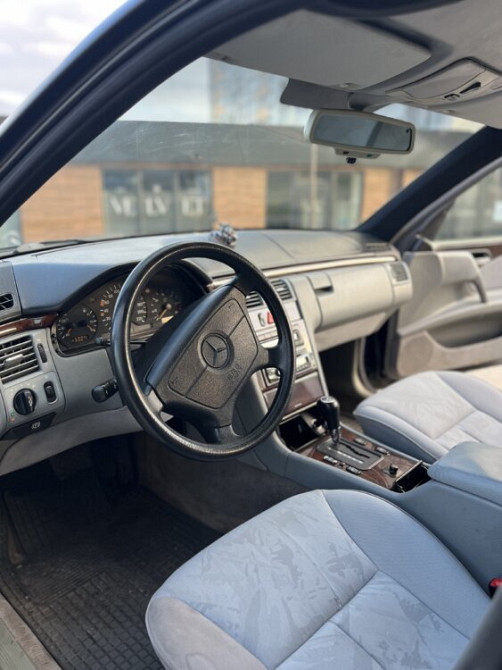 Mercedes E-Class 1996 год Тирасполь Тирасполь - изображение 6