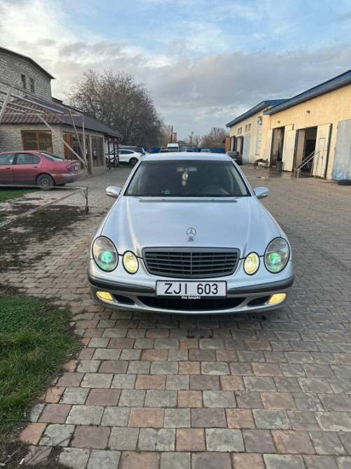 Mercedes E-Class 2003 год Тирасполь Тирасполь - изображение 3