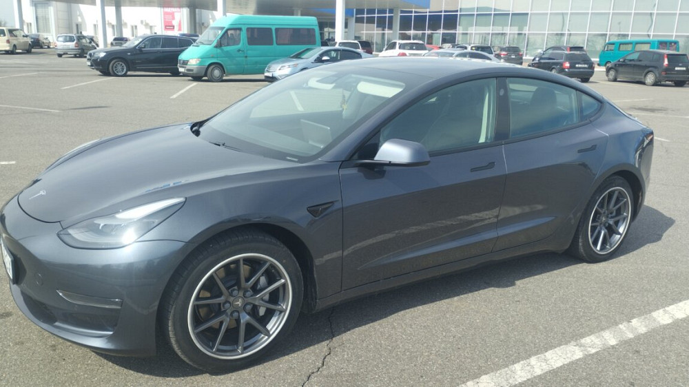 Tesla Model 3 2022 год Тирасполь Тирасполь - изображение 1