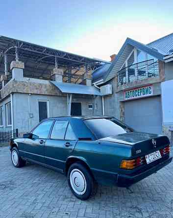 Mercedes 190 (W201) 1986 год Суклея Суклея