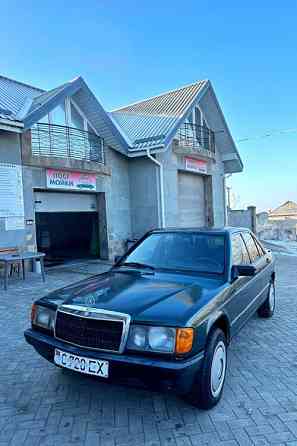 Mercedes 190 (W201) 1986 год Суклея Суклея