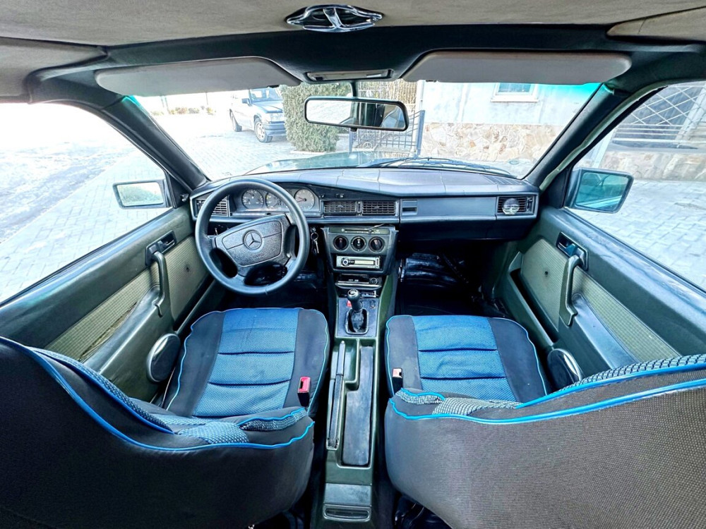 Mercedes 190 (W201) 1986 год Суклея Суклея - изображение 5
