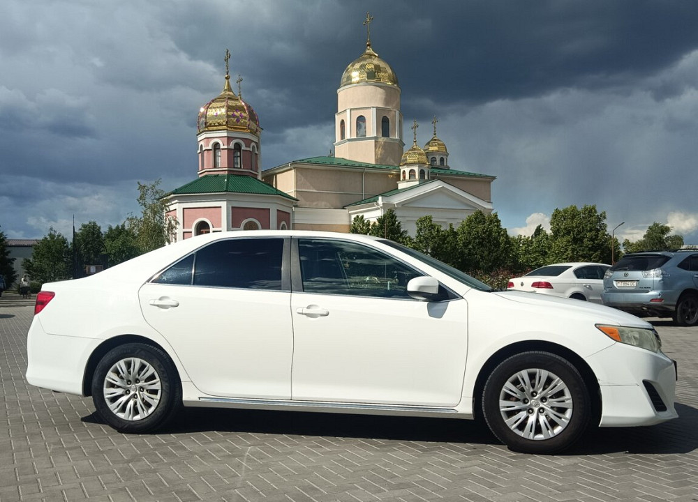 Toyota Camry 2011 год Бендеры Бендеры - изображение 2