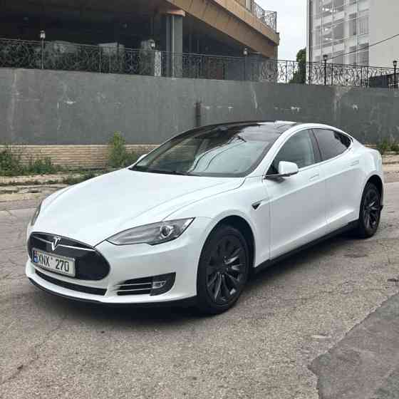 Tesla Model S 2015 год Тирасполь Тирасполь