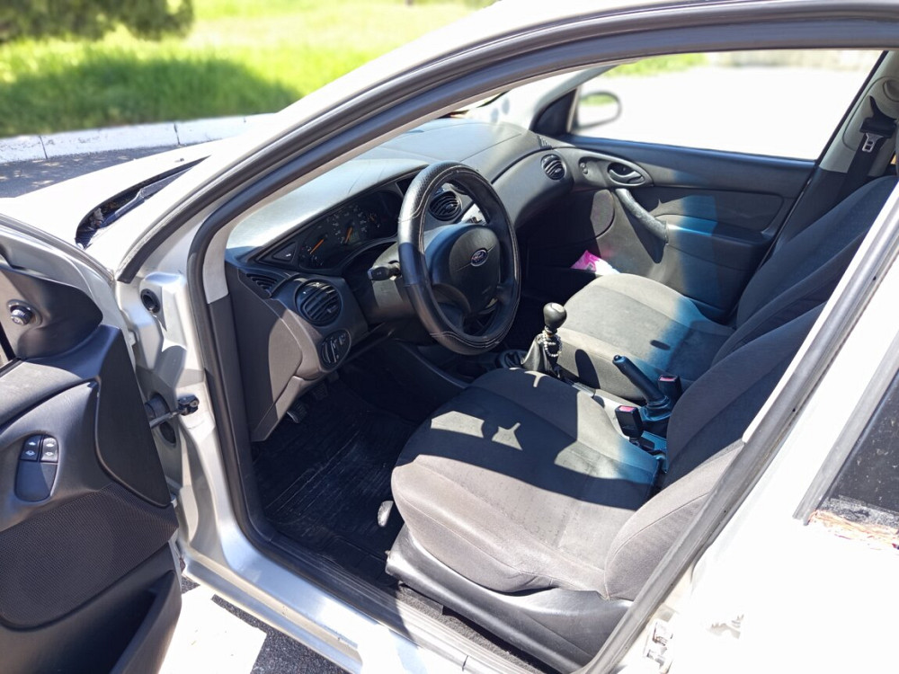 Ford Focus 2003 год Бендеры Бендеры - изображение 2