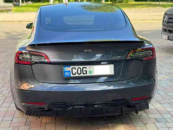 Tesla Model 3 2020 год Кишинёв Кишинёв