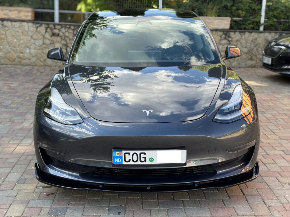Tesla Model 3 2020 год Кишинёв Кишинёв - изображение 2