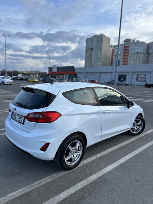 Ford Fiesta 2019 an Chişinău Chişinău - fotografie 2