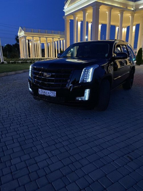 Cadillac Escalade 2011 an Tiraspol Tiraspol - fotografie 1