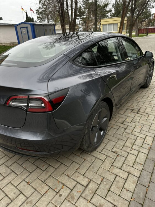 Tesla Model 3 2023 год Тирасполь Тирасполь - изображение 2