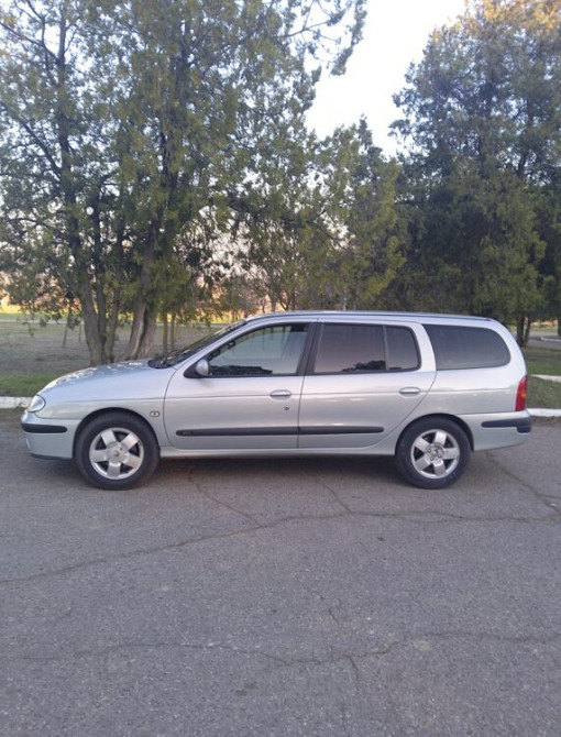 Renault Megane 2002 год Бендеры Бендеры - изображение 2
