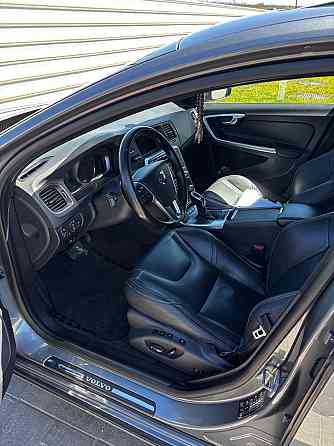 Volvo V60 2015 год Кишинёв Кишинёв