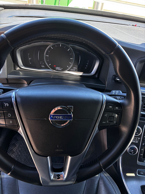 Volvo V60 2015 год Кишинёв Кишинёв - изображение 5