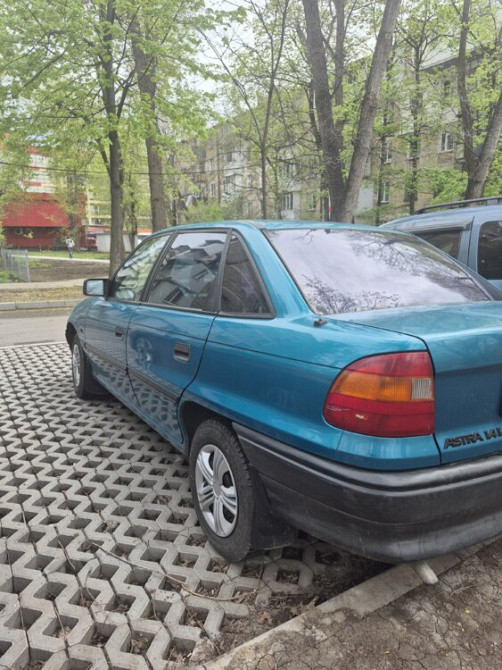 Opel Astra 1994 год Кишинёв Кишинёв - изображение 7