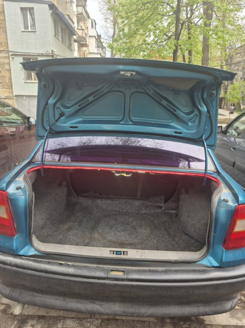 Opel Astra 1994 год Кишинёв Кишинёв - изображение 8