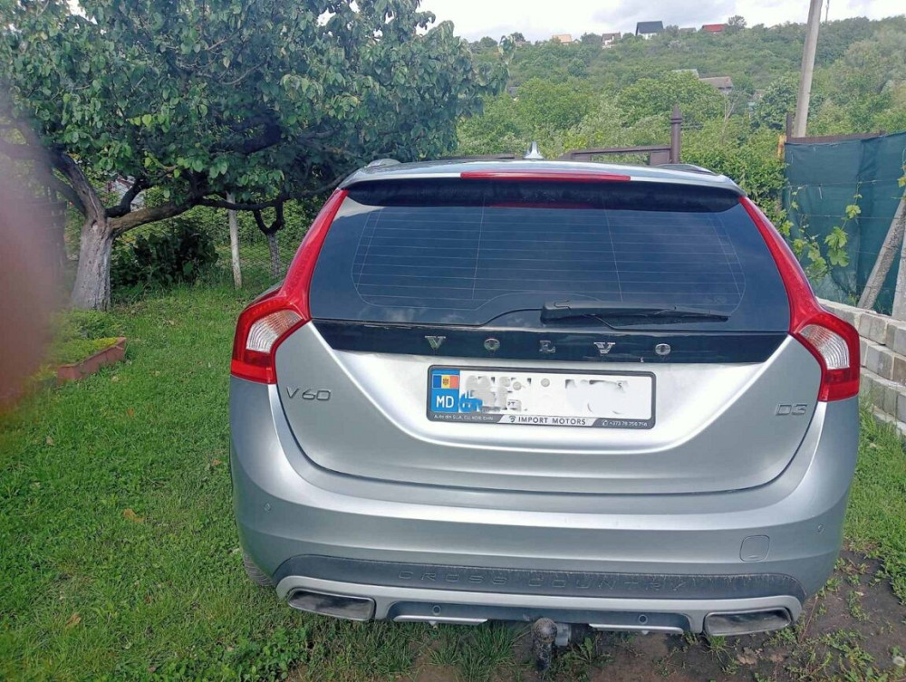 Volvo V60 2017 год Кишинёв Кишинёв - изображение 2