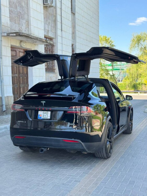 Tesla Model X 2018 год Тирасполь Тирасполь - изображение 4