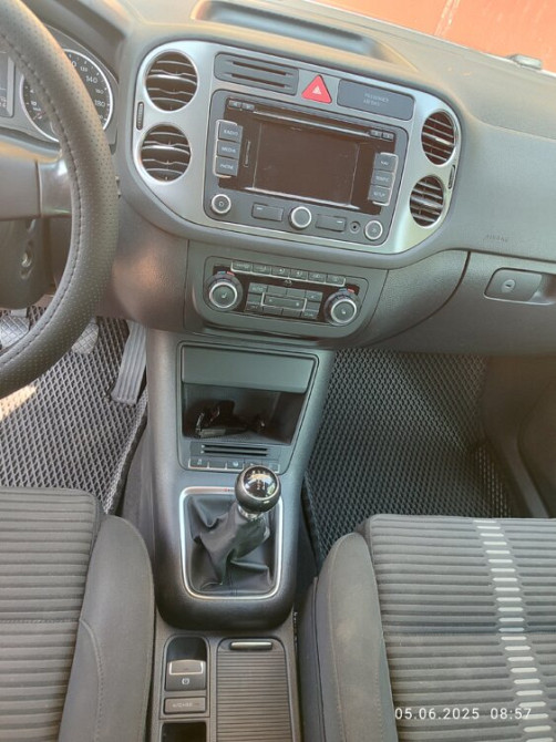 Volkswagen Tiguan 2010 год Тирасполь Тирасполь - изображение 8
