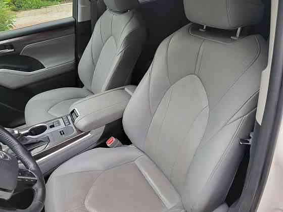 Toyota Highlander 2021 год Тирасполь Тирасполь