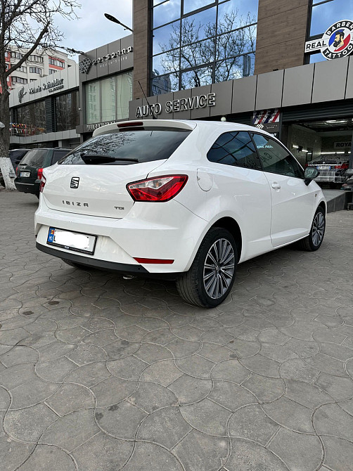 Seat Ibiza 2016 год Кишинёв Кишинёв - изображение 4