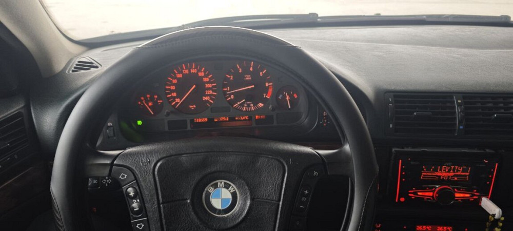 BMW 5 Series 2001 год Бендеры Бендеры - изображение 6