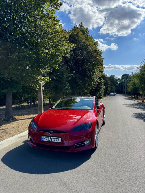 Tesla Model S 2015 год Тирасполь Тирасполь - изображение 3