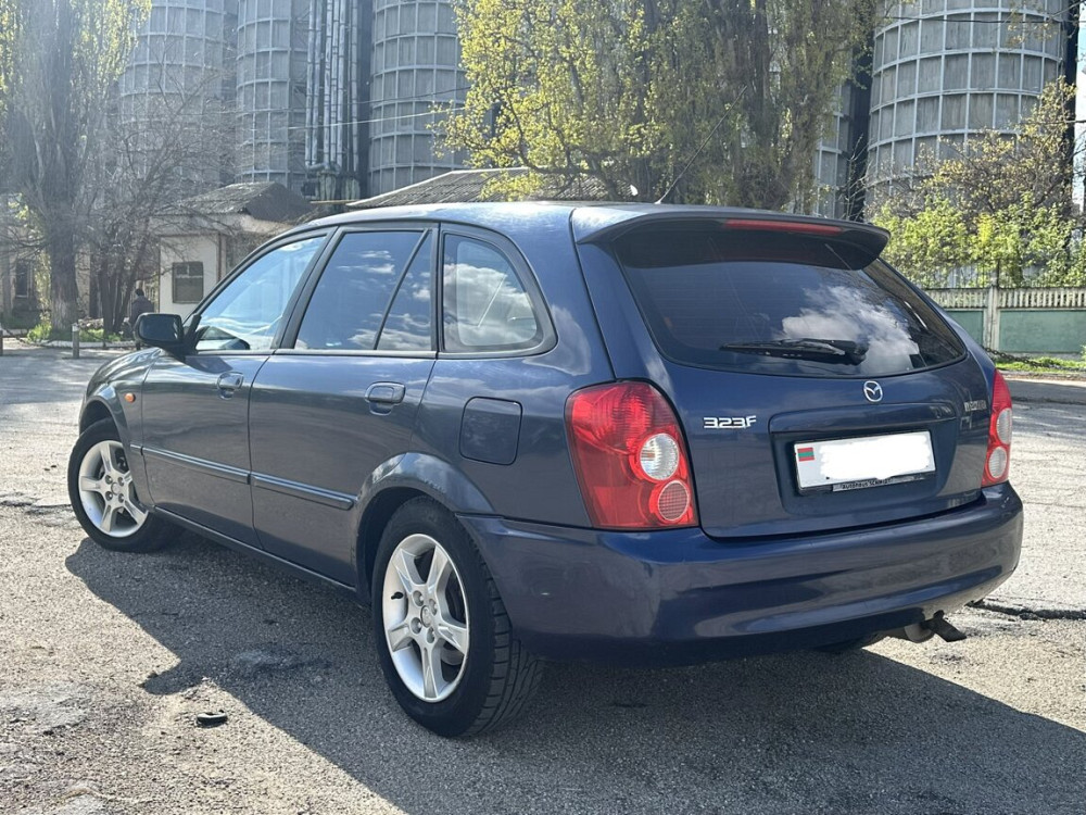 Mazda 323 2002 год Парканы Парканы - изображение 4