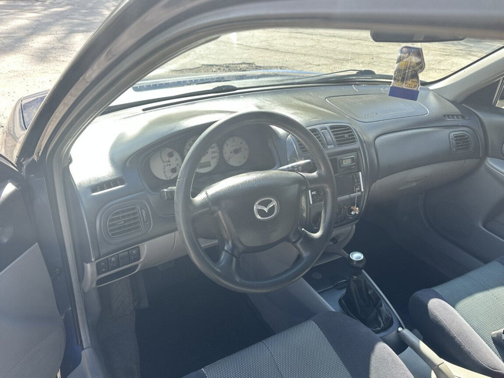 Mazda 323 2002 год Парканы Парканы - изображение 3
