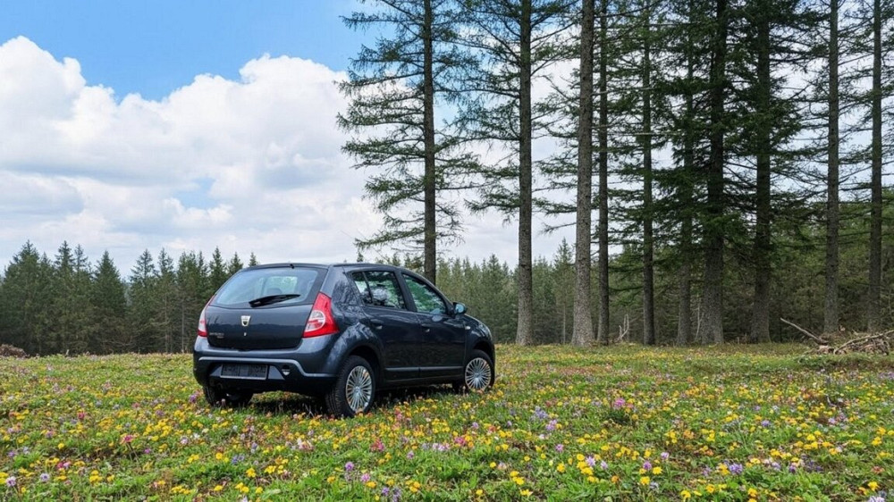Dacia Sandero 2010 год Тирасполь Тирасполь - изображение 2