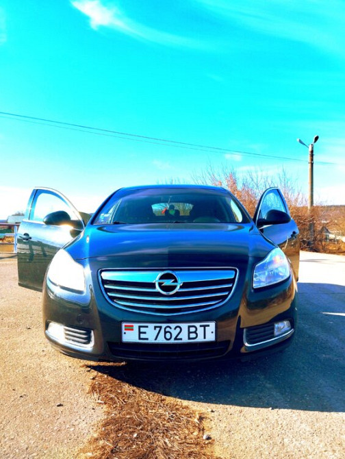 Opel Insignia 2010 год Резина Резина - изображение 4