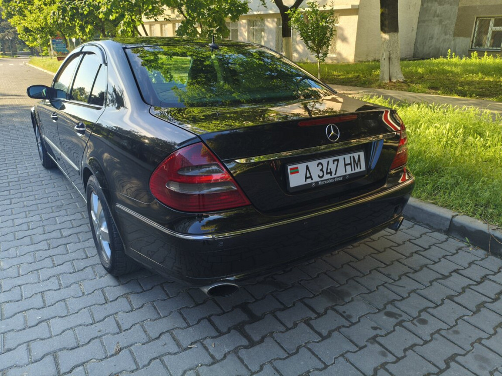Mercedes E-Class 2003 год Бендеры Бендеры - изображение 9