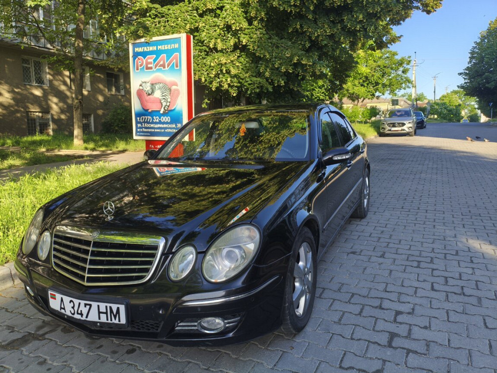 Mercedes E-Class 2003 год Бендеры Бендеры - изображение 2