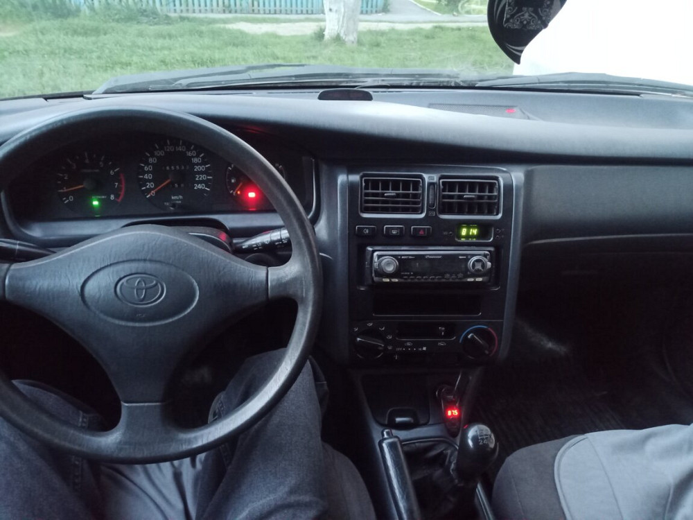 Toyota Carina 1995 год Тирасполь Тирасполь - изображение 7