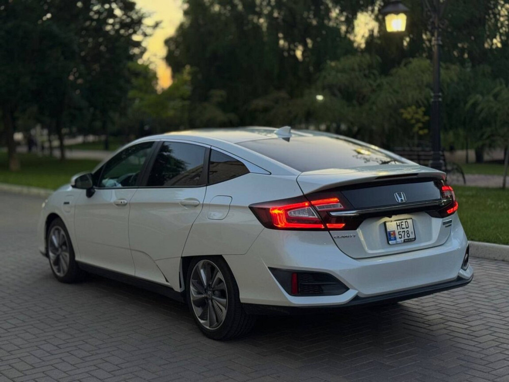 Продаётся Honda Clarity Turing Plug-in Hybrid 2018 г. Тирасполь - изображение 5