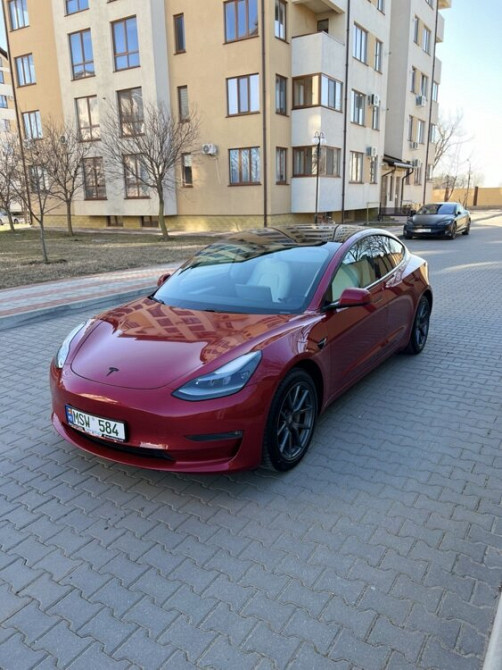 Tesla Model 3 2018 год Тирасполь Тирасполь - изображение 1