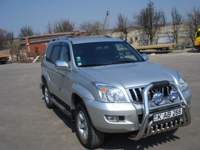 Toyota Land Cruiser Prado 2004 год Кишинёв Кишинёв - изображение 1