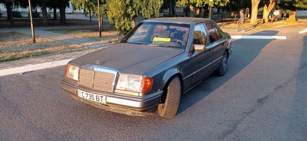 Mercedes E-Class 1993 год Тирасполь Тирасполь - изображение 4