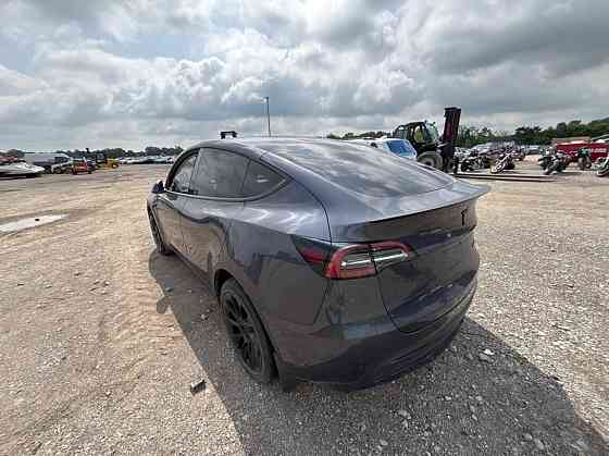 Tesla Model Y 2021 год Кишинёв Кишинёв
