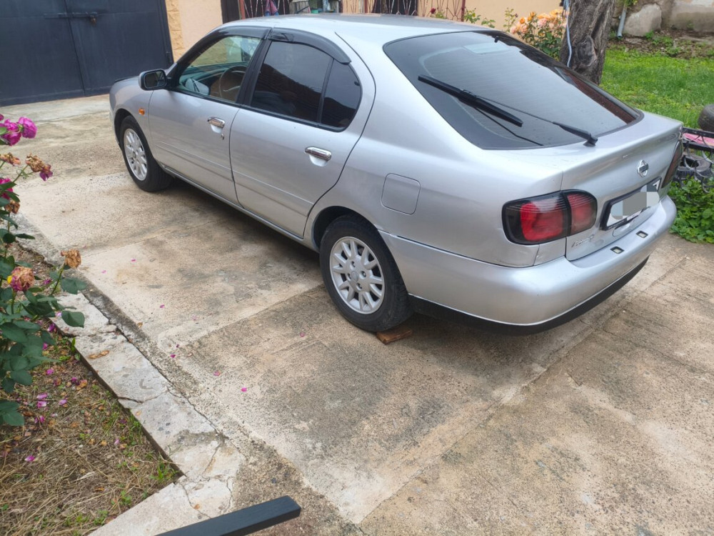 Nissan Primera 2001 год Бендеры Бендеры - изображение 4