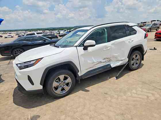 Toyota RAV4 2023 год Тирасполь Тирасполь