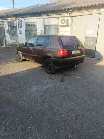 Volkswagen Golf 1993 год Суклея Суклея