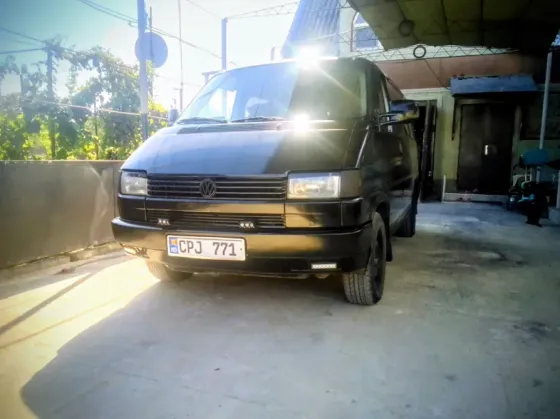 Volkswagen Transporter 1993 год Тирасполь Тирасполь