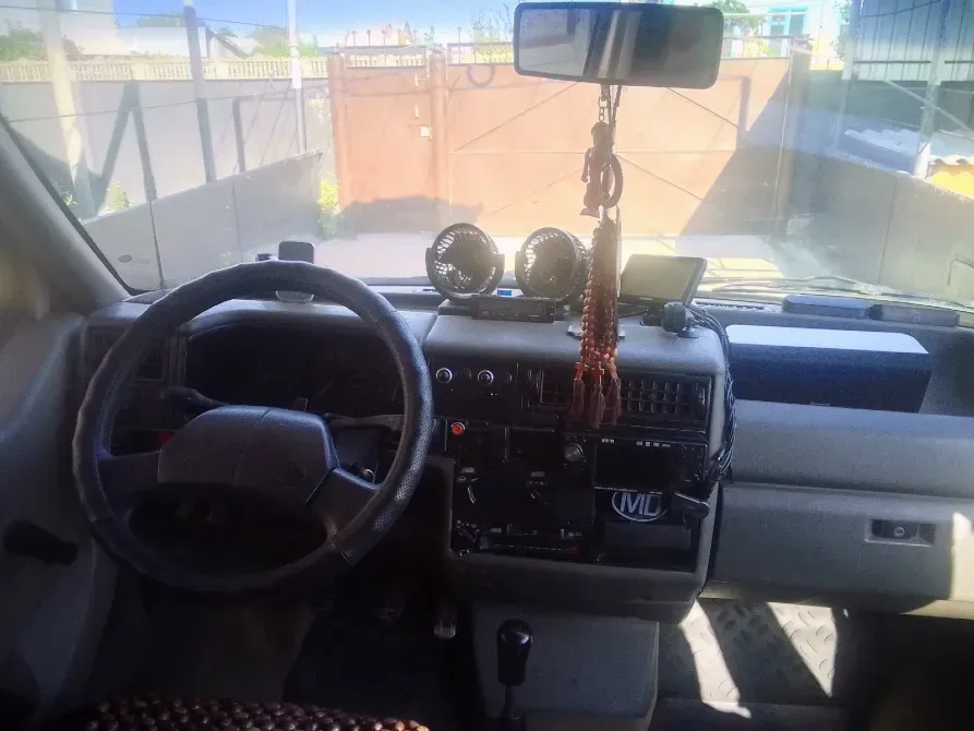 Volkswagen Transporter 1993 год Тирасполь Tiraspol - fotografie 2