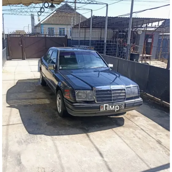 Mercedes E-Class 1990 год Тирасполь Тирасполь